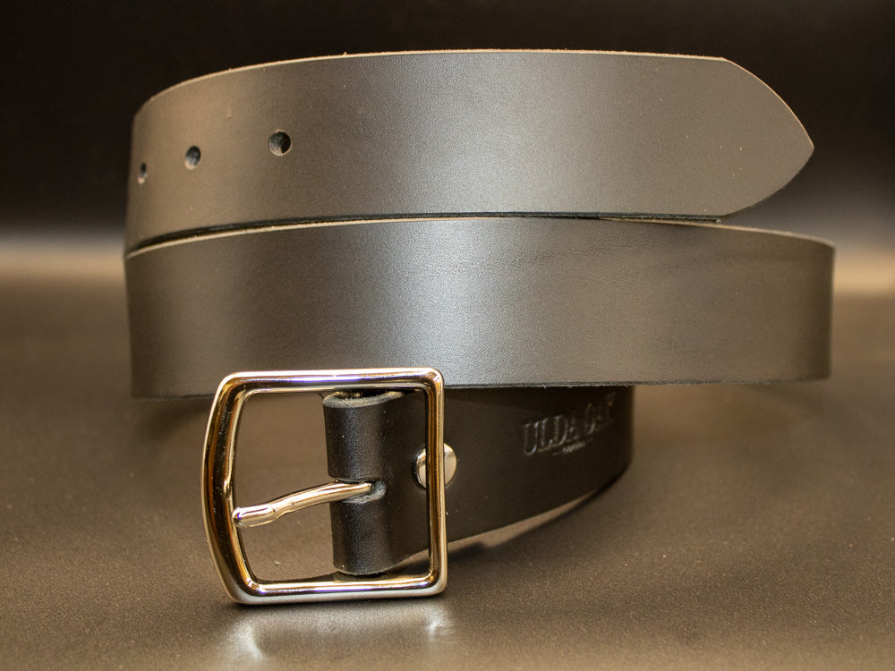 1.5" veg-tan, black belt, center bar nickel buckle